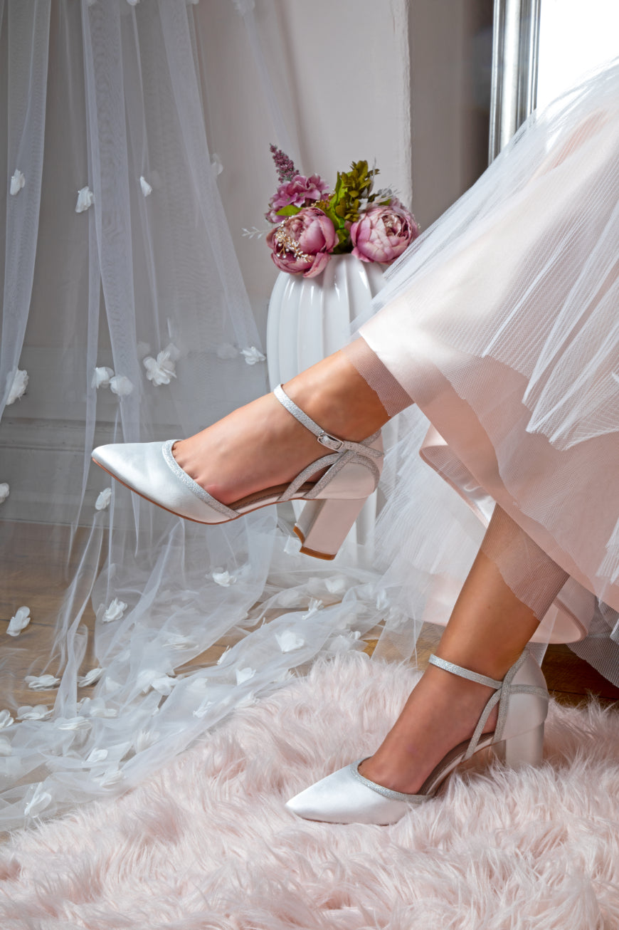 Brautschuhe Robyn Satin ivory