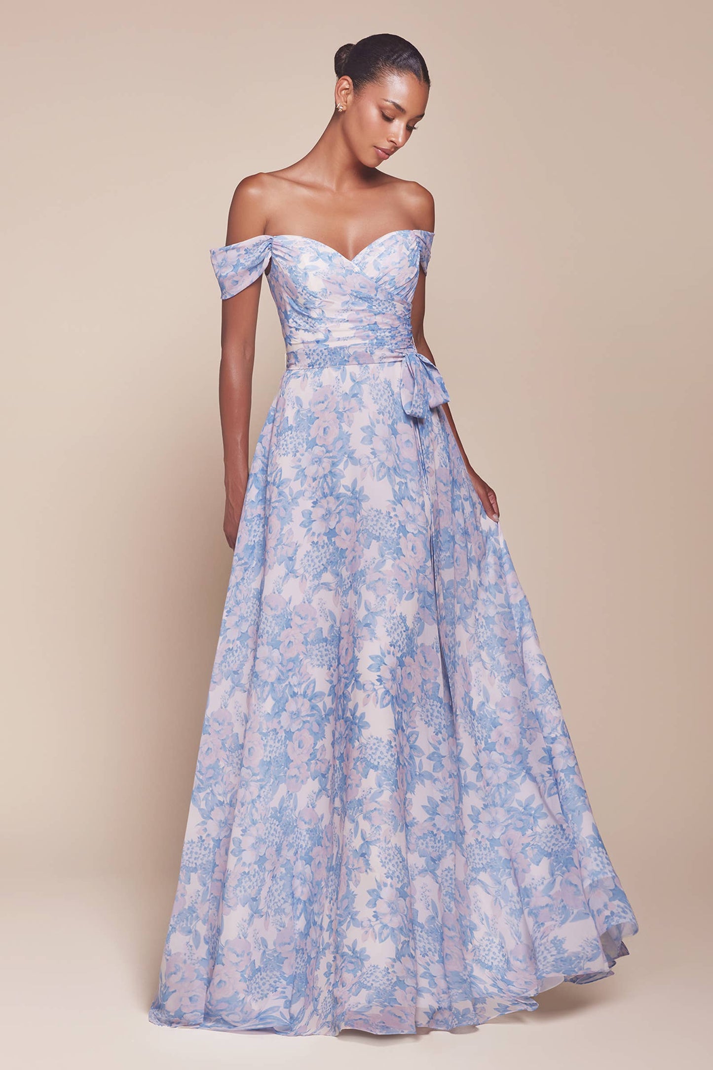 SCHULTERFREIES A-LINIENKLEID MIT BLUMENPRINT