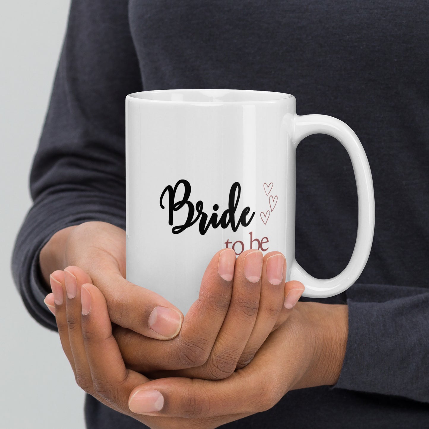 Weiße, glänzende Tasse