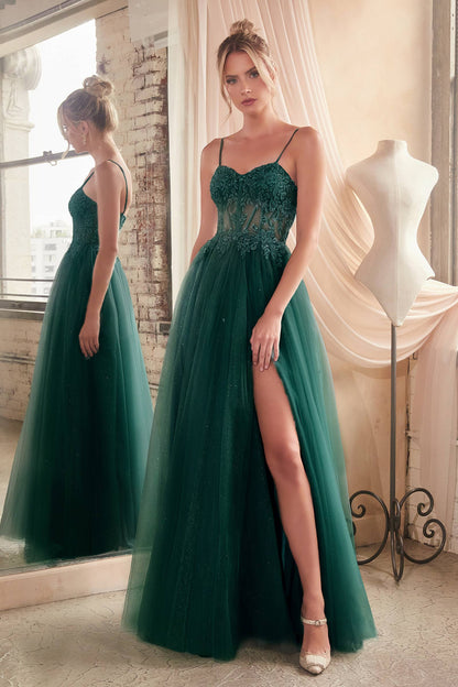 A-LINIENKLEID AUS SPITZE UND MEHRLAGIGEM TÜLL