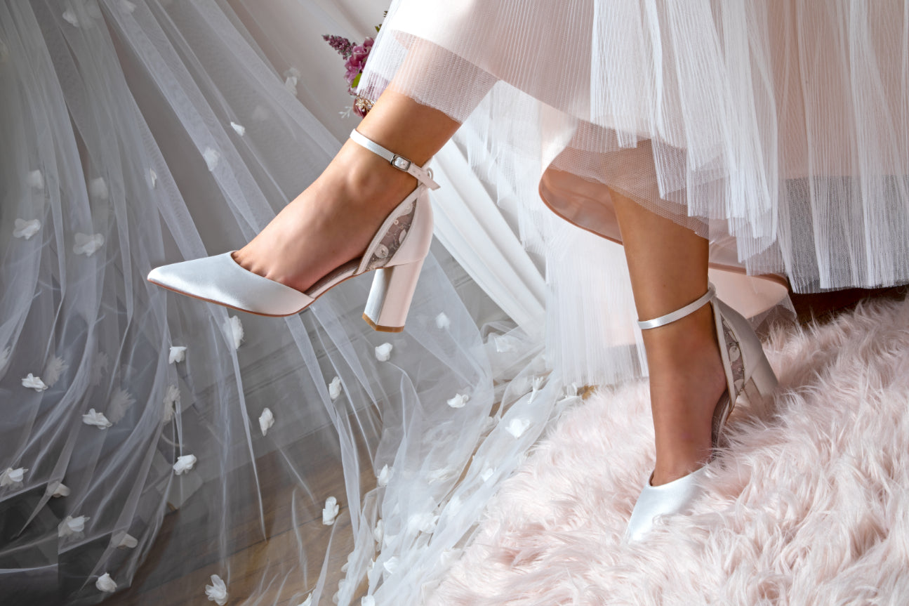 Brautschuhe Indie Satin ivory