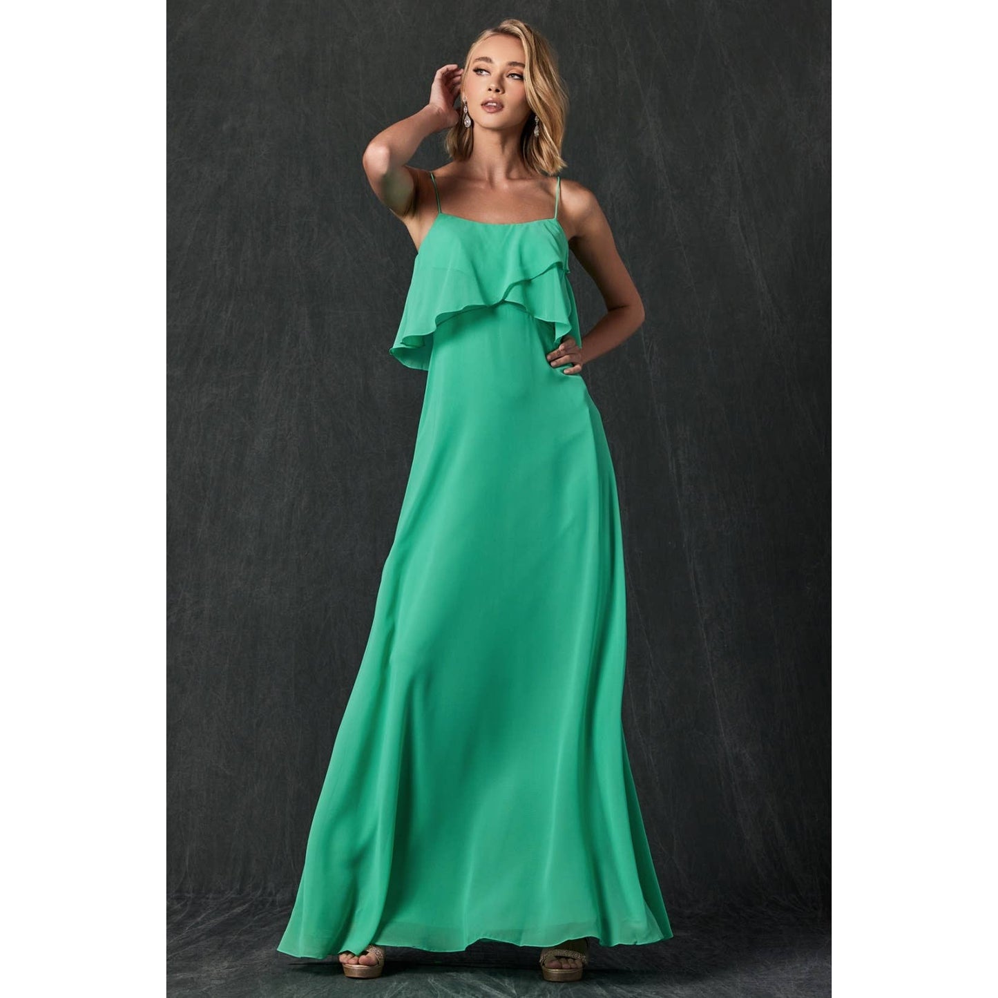 Abendkleid mit Rüschenoberteil